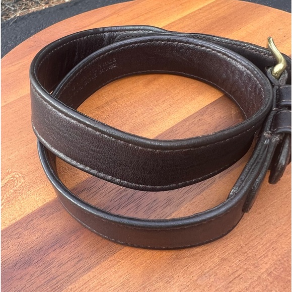 Coach Brown Leather Belt Size Small
Good Condition - Picture 3 of 6